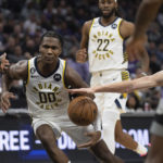 Monk and Barnes score 22 each, Kings beat Pacers