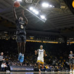 Murray has career night: 31 points, 20 rebounds in Iowa win