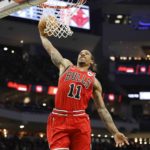 DeRozan scores 36, Bulls down Bucks 118-113