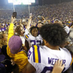 Daniels, No. 15 LSU outlast No. 6 Alabama, 32-31 in OT
