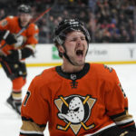 Gibson stops 41, Ducks get 1st regulation win vs. Rangers