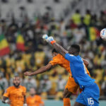 Netherlands strikes late to beat Senegal 2-0 at World Cup