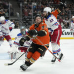 Gibson stops 41, Ducks get 1st regulation win vs. Rangers