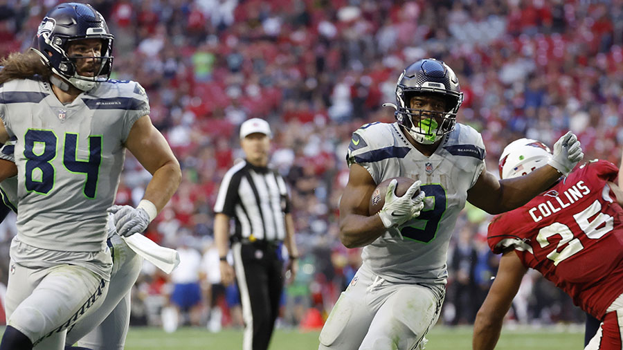 Seahawks Kenneth Walker III...