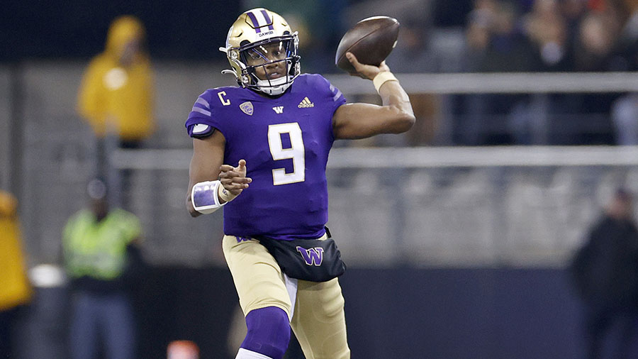 UW Huskies Michael Penix Jr...