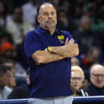 Edwards, Girard lead Syracuse over Notre Dame 62-61