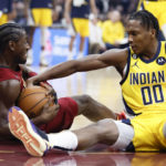 Mitchell scores 41, Cavaliers rally to beat Pacers 118-112