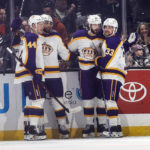 Cates, Flyers snap Kings' unbeaten streak with 4-2 win