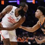 Embiid, Harden help 76ers blow by Knicks to win 8th straight