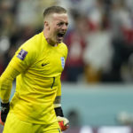 France advances to semifinals at World Cup, tops England 2-1