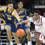 Sherfield's big second half carries Sooners to win over Roos