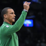Haliburton scores 33 points, Pacers beat slumping Celtics