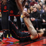 Irving hits game-winning 3 at buzzer, Nets win 5th straight