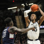 Sanogo shines as No. 3 UConn stays unbeaten