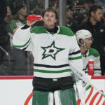 Johnston, Seguin lead Stars over Wild 4-1