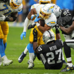 Carr-Adams connection rallies Raiders past Chargers 27-20