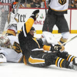 Guentzel, Kapanen fuel rally as Penguins slip by Vegas 4-3