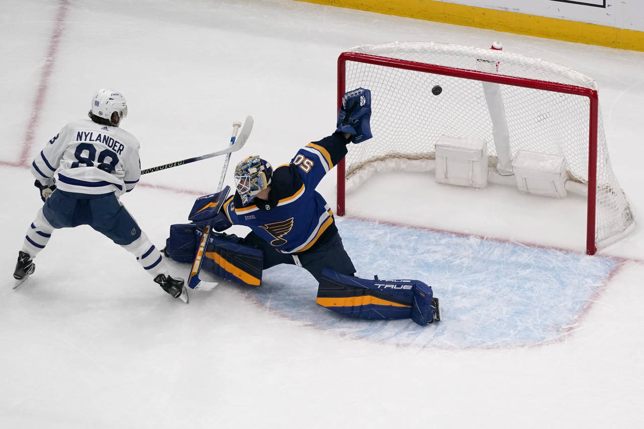 Toronto Maple Leafs' William Nylander (88) scores the game-winning goal past St. Louis Blues goalte...