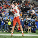 Klubnik, No. 10 Clemson rout No. 24 UNC 39-10 for ACC title