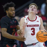 Hepburn, Crowl pace Wisconsin past No. 13 Maryland 64-59