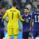 Big day at World Cup looms for France, Poland goalkeepers