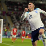 England bonds over cards ahead of Senegal World Cup clash