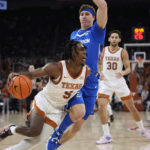 Carr scores 19, No. 2 Texas beats No. 7 Creighton 72-67