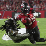Brady throws for 2 late TDs, Buccaneers beat Saints 17-16