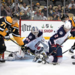 Crosby scores twice as surging Penguins roll by Columbus 4-1
