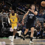 James helps Lakers stop 4-game slide with win over Magic