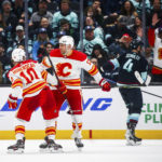 Jonathan Huberdeau breaks tie in 3rd, Flames beat Kraken 3-2