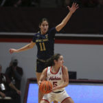 Miles scores 16, No. 5 Notre Dame beats No. 6 Virginia Tech