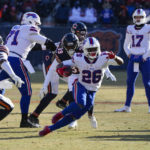 Singletary, Cook lead way as Bills beat Bears for AFC East