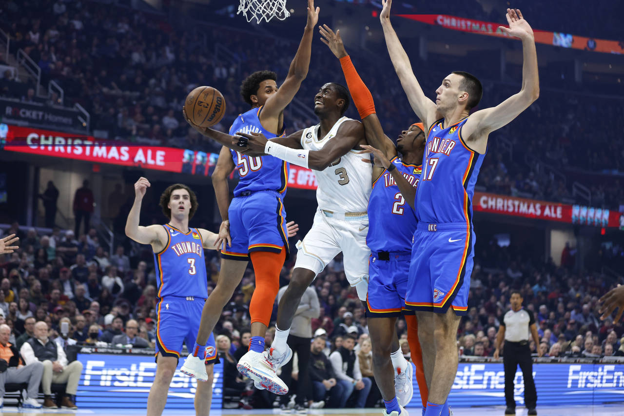 Cleveland Cavaliers guard Caris LeVert (3) shoots against Oklahoma City Thunder forward Jeremiah Ro...
