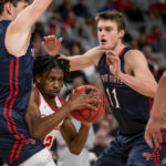 Top-ranked Houston grinds out 53-48 win over Saint Mary's