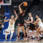 Carr helps No. 7 Texas beat Stanford 72-62