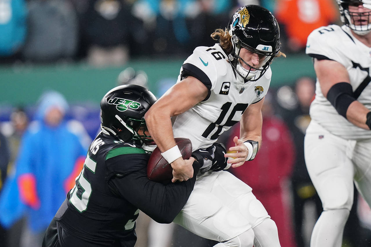 New York Jets defensive tackle Quinnen Williams (95) sacks Jacksonville Jaguars quarterback Trevor ...
