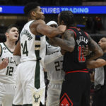 DeRozan scores 42 points, Bulls beat Bucks 119-113 in OT