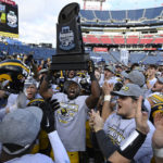 Iowa posts 1st Music City Bowl shutout, tops Kentucky 21-0