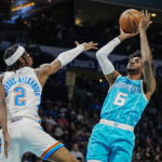 LaMelo Ball has 27 points to help Hornets beat Thunder