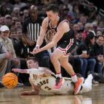 Edey has 29 points, 16 rebounds; No. 1 Purdue beats Davidson