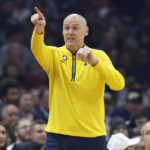 Mitchell scores 41, Cavaliers rally to beat Pacers 118-112