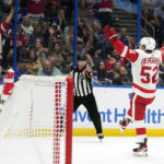 Husso makes 44 saves, helps Red Wings beat Lightning 4-2