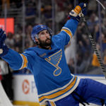 Hartman scores twice to help Wild beat Blues 5-2