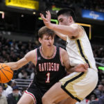 Edey has 29 points, 16 rebounds; No. 1 Purdue beats Davidson