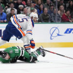 Foegele snaps tie, McDavid scores again as Oilers top Stars
