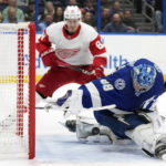 Husso makes 43 saves, helps Red Wings beat Lightning 4-2