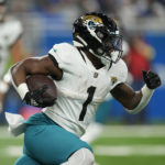 Goff has 340 yards, 2 TDs as Lions rout Jaguars 40-14