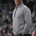 Lillard leads Blazers past Spurs 128-112 for 3rd straight