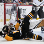 Guentzel, Kapanen fuel rally as Penguins slip by Vegas 4-3